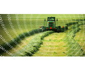 landwirtschaft_digital_bauer_traktor.jpg