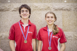 Informatik-Olympiade_Gold_Silber_Daniel_Rutschmann_Stefanie_Zbinden-web.jpg 