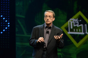 VMware_Gelsinger_pat_vmworld-2016.jpg 