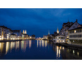 Lead_Zuerich-by-night.jpg