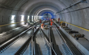 Lead_Eisenbahntunnel.jpg 