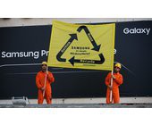 greenpeace-protest-mwc-samsung.jpg