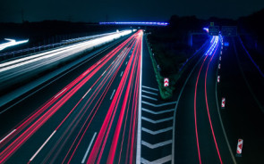 Verkehr_Lichtspur_Teaser.jpg 