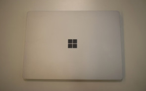 Microsoft_Surface_Laptop_Test_Teaser.jpg 