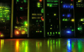 Mobiles Datacenter: Der Fujitus Primergy BX400 