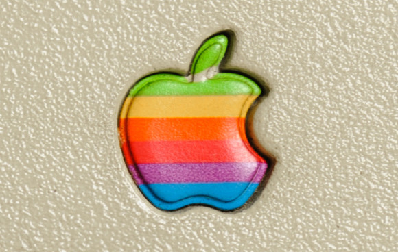 Classic Apple Logo 