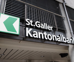 St. Galler Kantonalbank nutzt Roboter zur Unterstützung