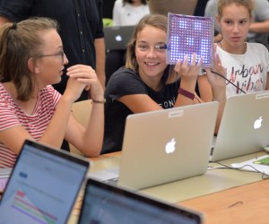 St.Galler Schüler fürs digitale Zeitalter fit machen